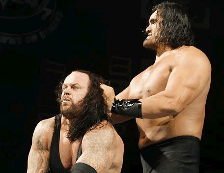 Great Khali smackdown